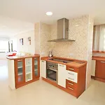 فندق Trinisol Ii 2*