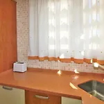 Trinisol Ii 2* بينايدورم
