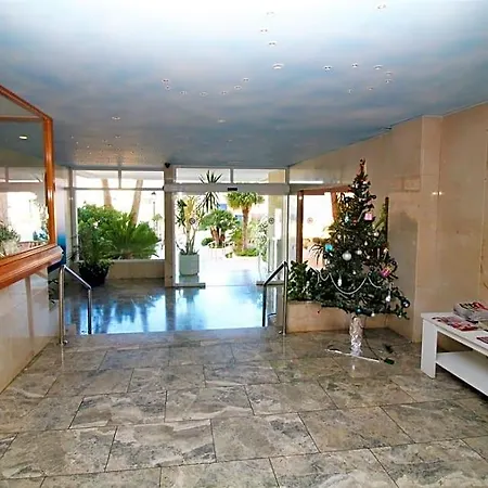Apartament Trinisol Ii